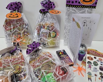 Pre-Filled Halloween Party Bags: Toys, Crayons, Tattoos, Activity Sheets with Pumpkin Tags