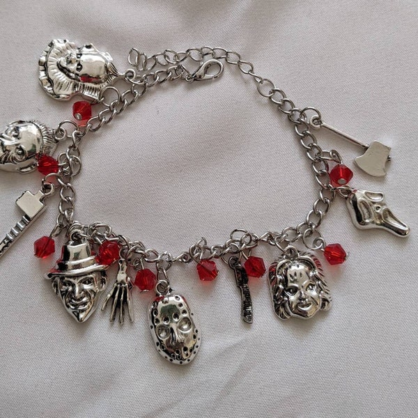 Horror character charm bracelet - Mike Myers Jason Chucky pennywise Freddy scream Halloween scary classic horror movies fan