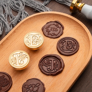 Timbres de chocolat personnalisés avec votre logo ou texte, motif personnalisé de chocolat personnalisé / personnalisation de la marque du logo de l'entreprise de chocolat