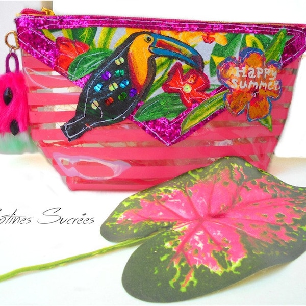 Jolie trousse maquillage originale motif jungle avec toucan en plastique