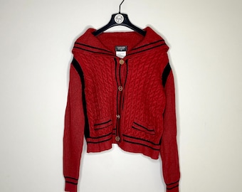 Chanel vintage No5 button red longsleeves