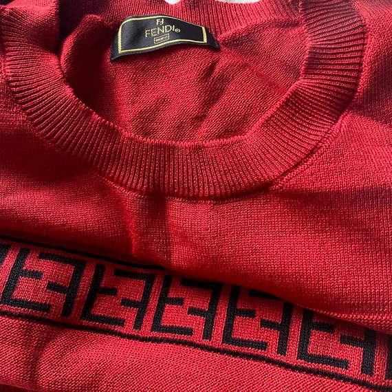 Vintage Fendi red low key shortsleeves tee - image 7