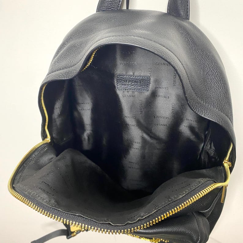 Classic Versace medusa leather backpack image 9
