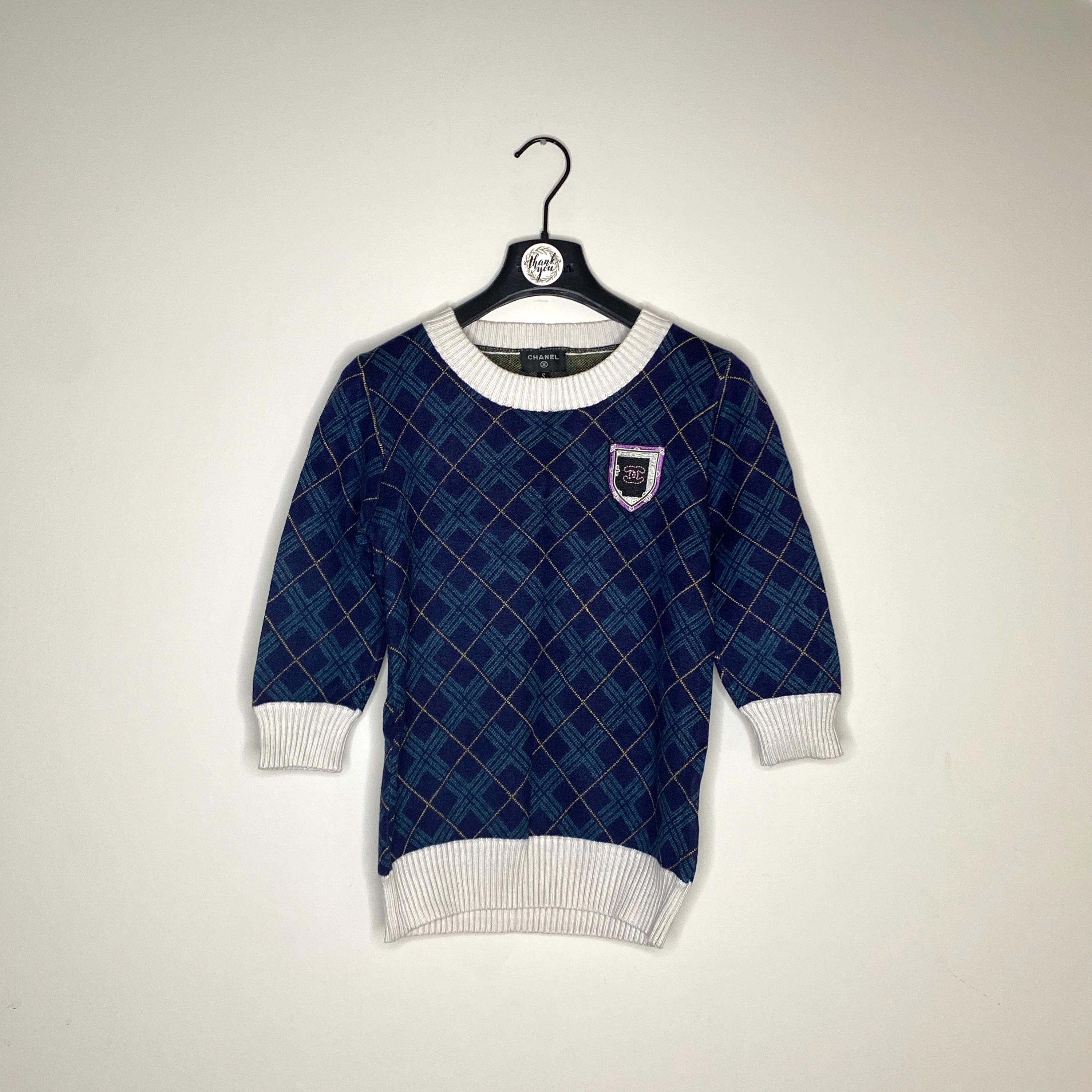 Chanel Vintage blue quilted shortsleeved sweater