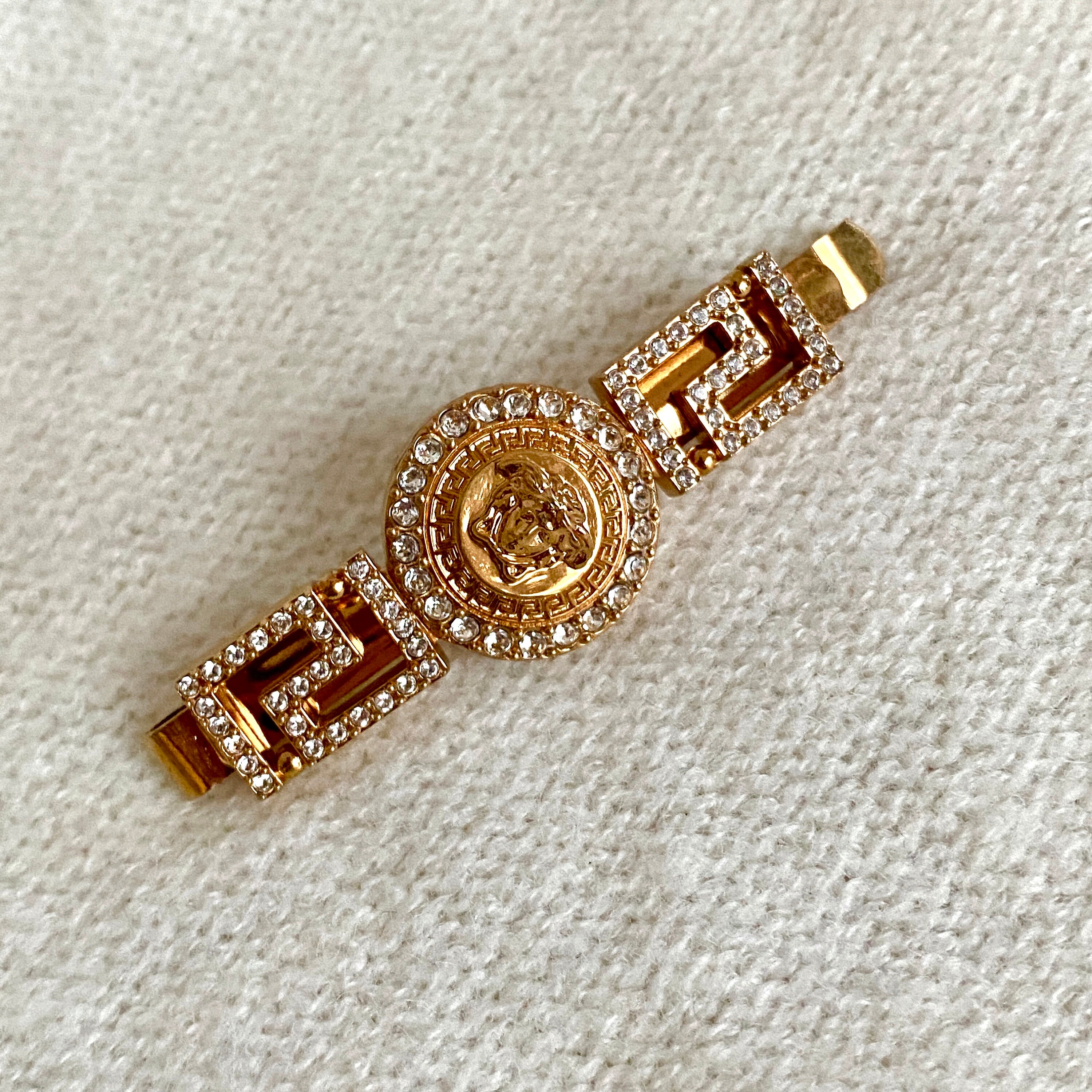 Fake outlet versace jewelry