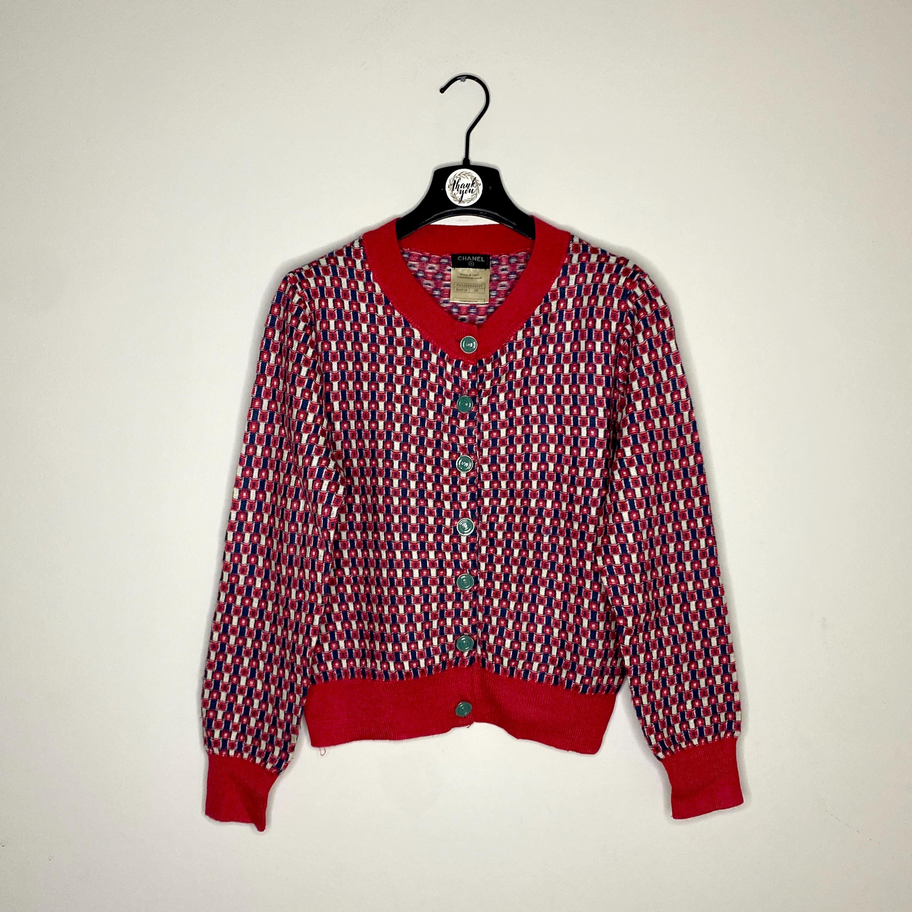 Vintage Chanel red pattern sweater longsleeves