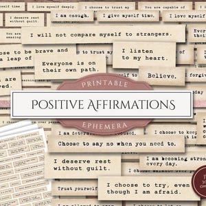 Puede incluir: Colección de efímeras de papel de estilo vintage con afirmaciones positivas. El diseño presenta varios fragmentos de texto con frases como «Soy suficiente» y «Eres amado».