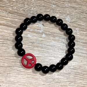 Black beaded Peace sign bracelet/stylish fun jewelry gift/ peace sign jewelry/peace sign bracelet/ Juneteenth/ pride month