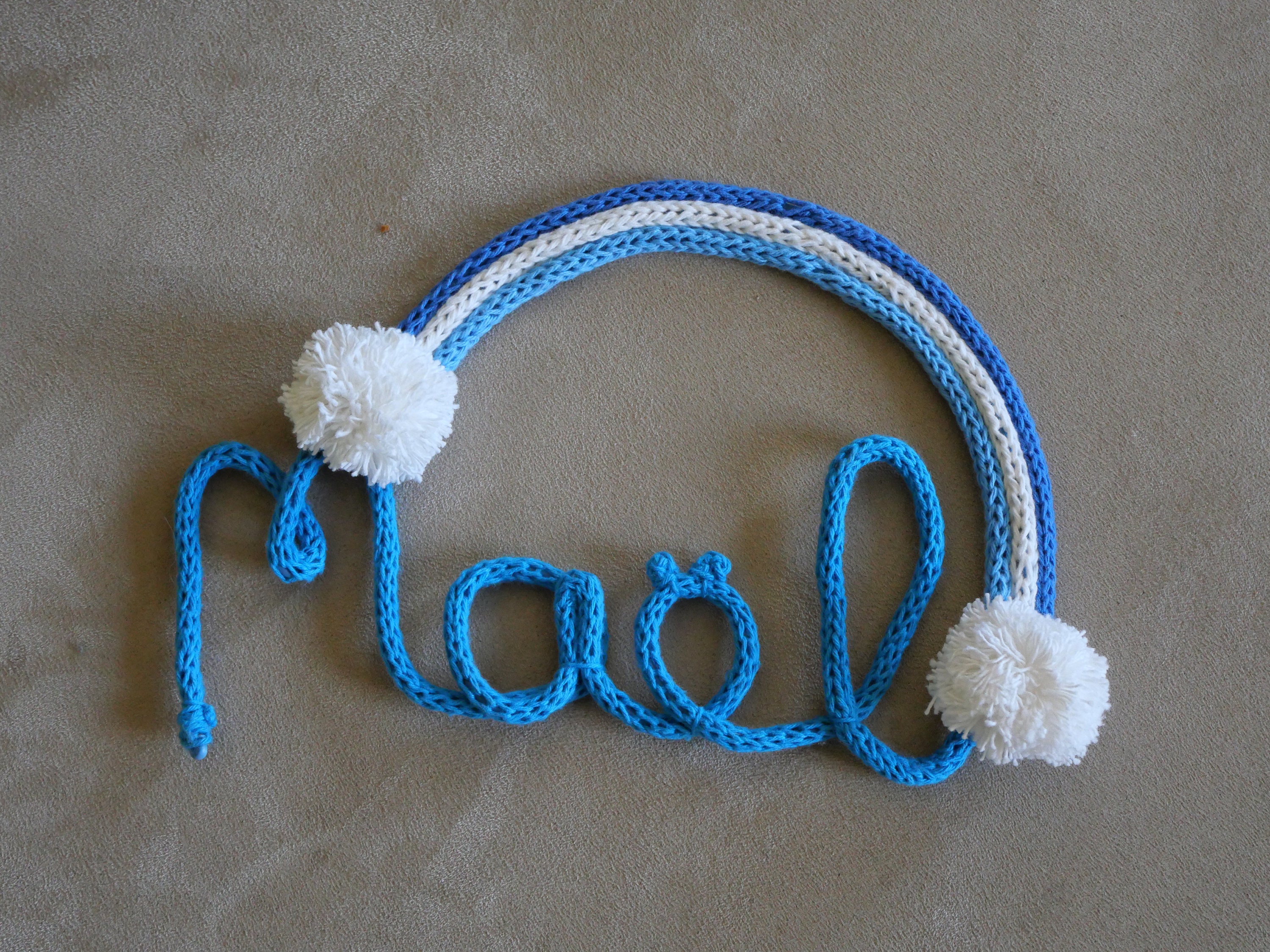 Prénom en Tricotin et Arc Ciel