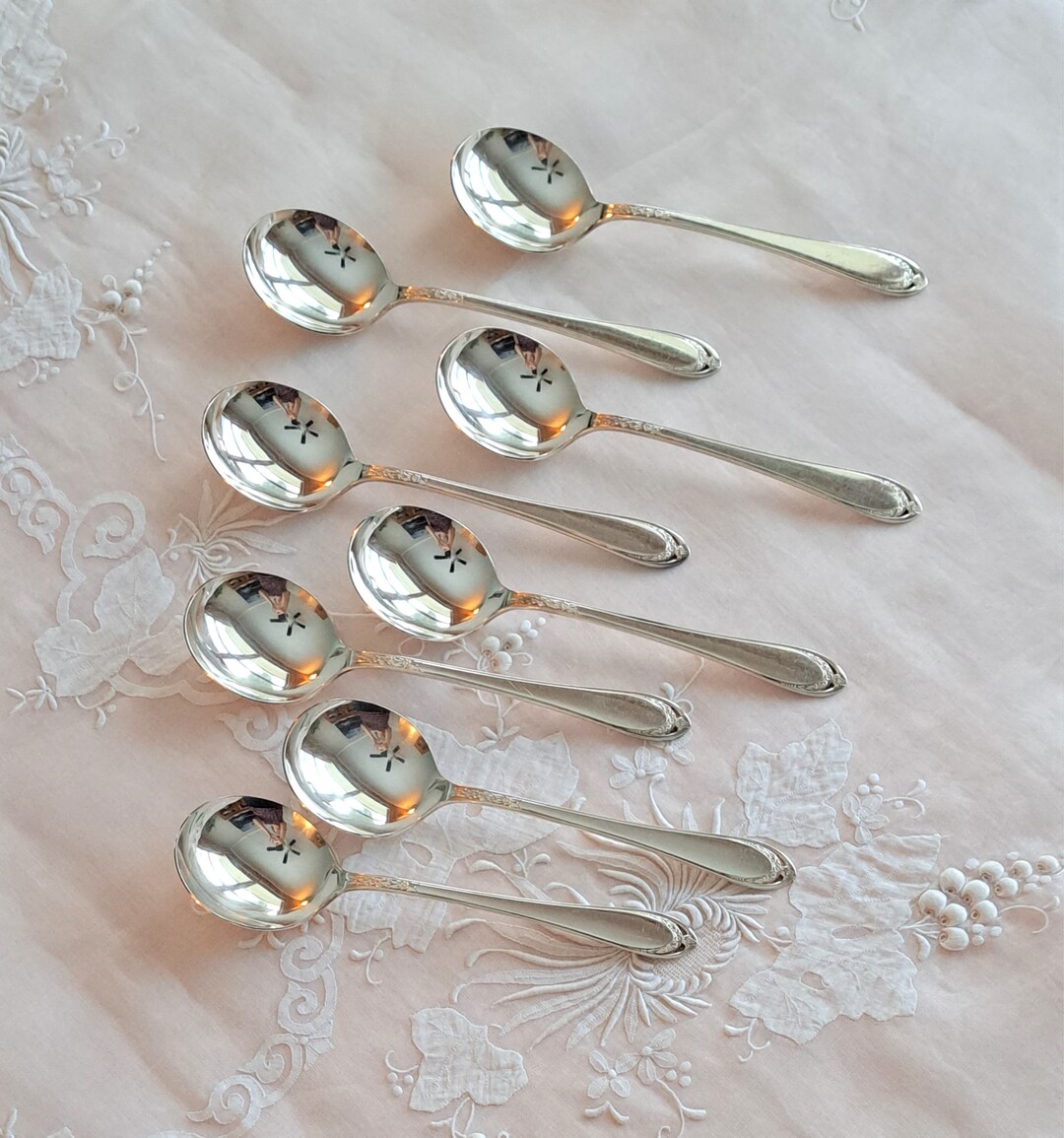 Round Soup Spoon Gumbo Spoon Lovelace by Rogers Bros. 1936 Etsy