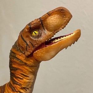 Rods Random Works, Atrociraptor replacement head