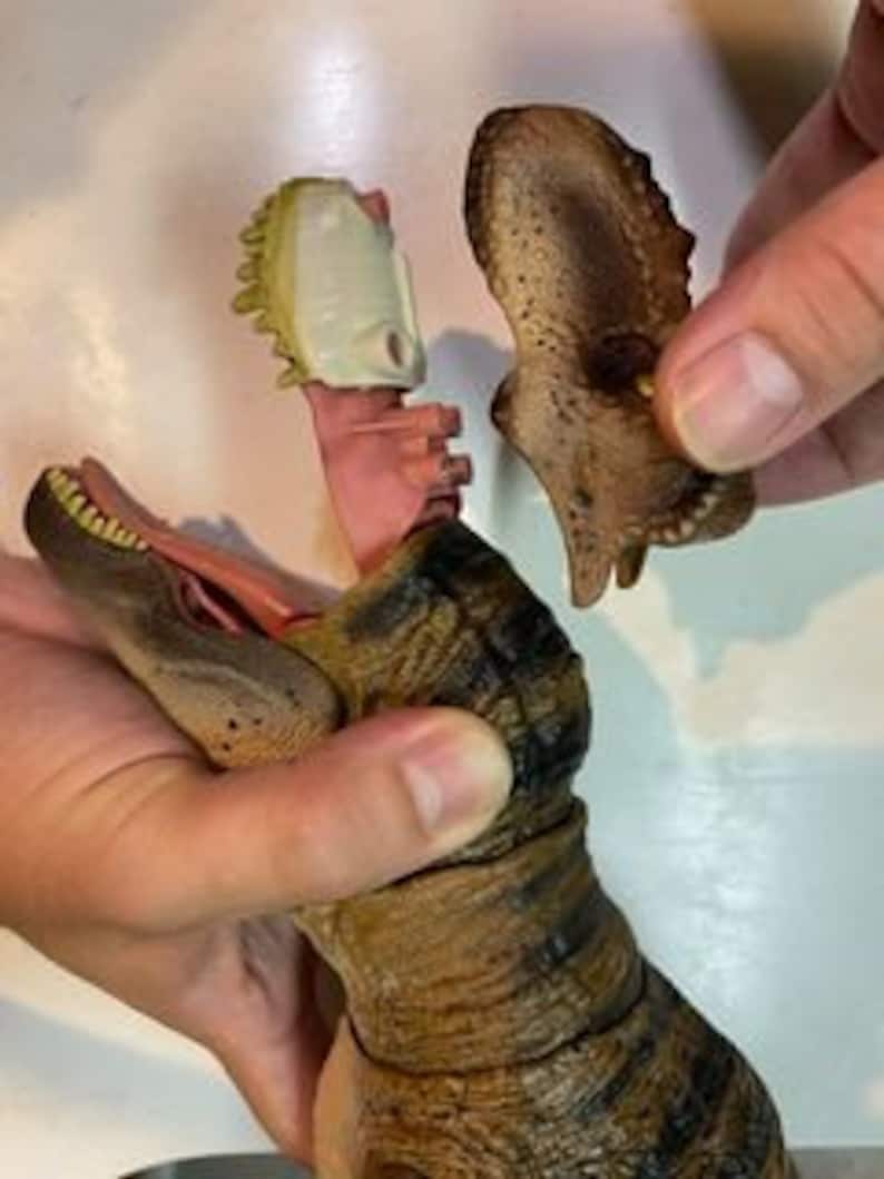 V2 Replacement Eyes for Hammond Collection T Rex (FIGURE NOT INCLUDED) image 8