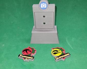 Paddock Sign By Dino Island Minis.(Plaques not included)