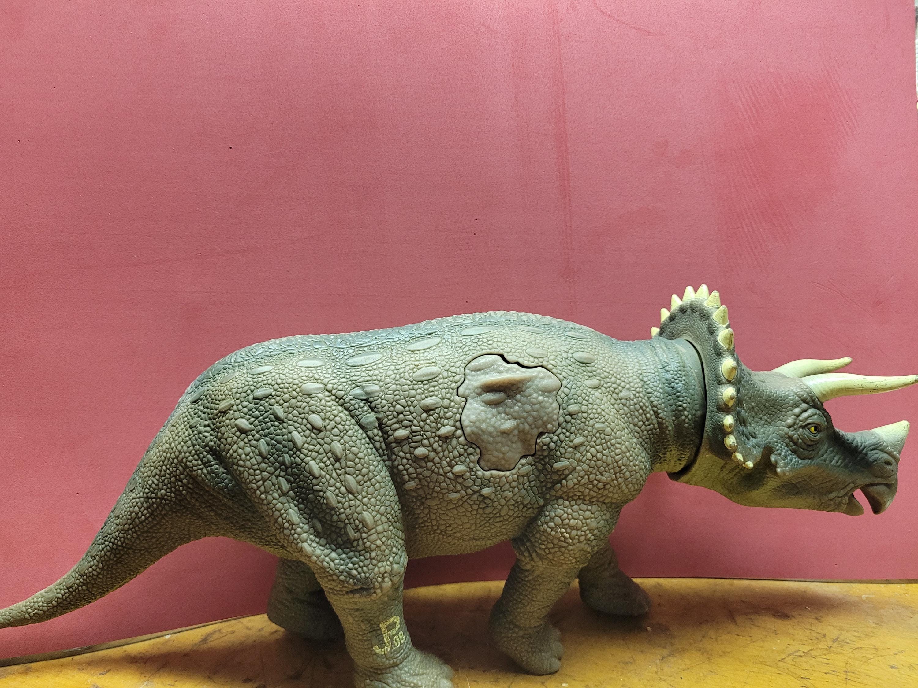 Jurassic park triceratops toy hotsell