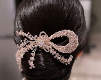 Crystal Bow Haircomb, Handgemaakte boog haarspelden, op maat gemaakte haaraccessoire, Kralen Haarspelden, Boog Haarspelden, Bruidshaarkam, Bruidshaarspelden