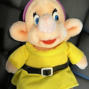 Vtg Snow White Seven Dwarfs Dopey Plush 9”Stuffed Animal Filled Plush