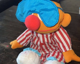 1996 Sesame Street 'Sing & Snore' Ernie Talking Plush Vintage TYCO - Not Tested