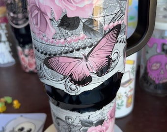 Distressed rose skull pink  40 oz