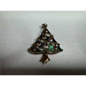 Christmas Tree Brooch Pin With Rhinestones and Enamel Finish 1.5 inches Vintage