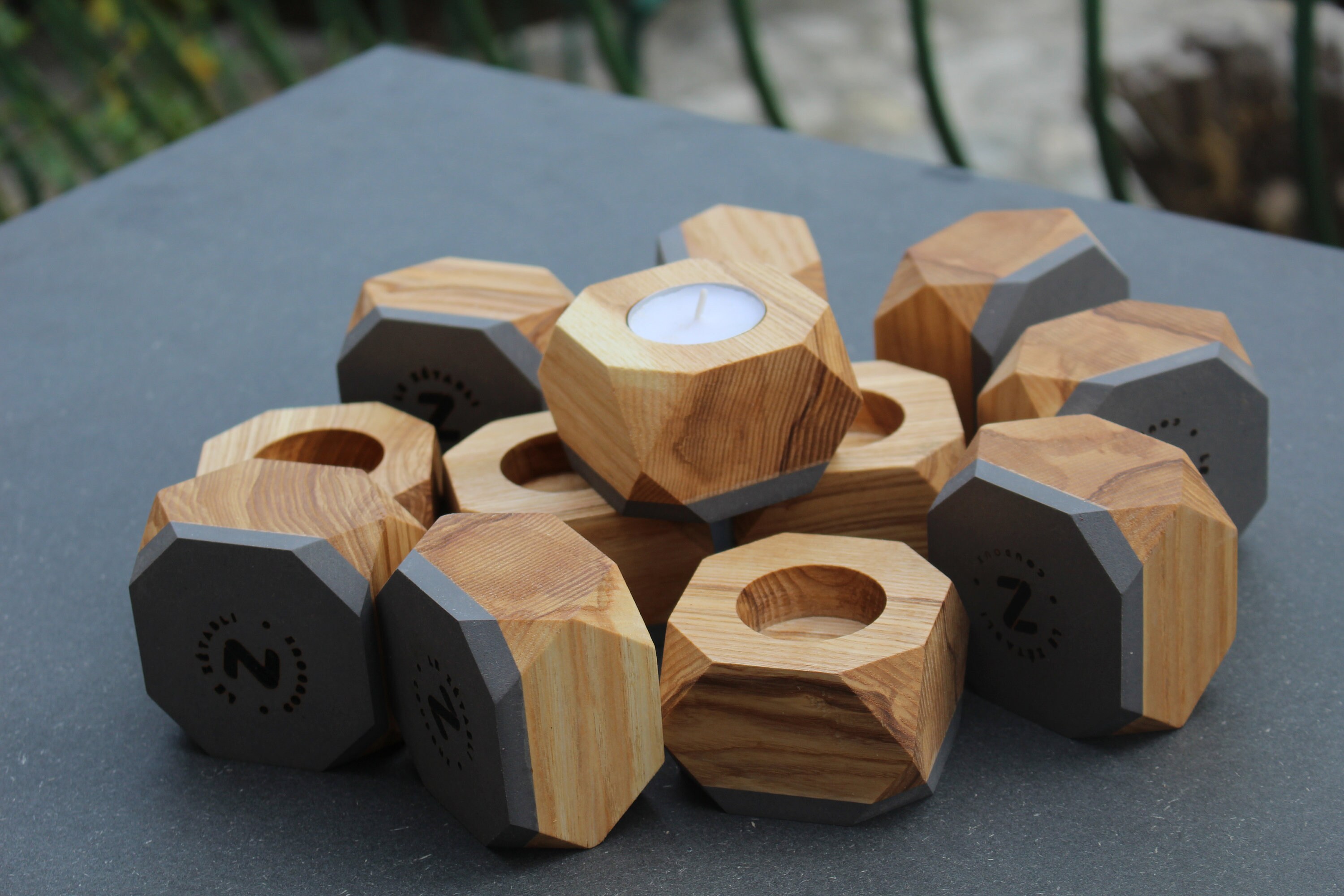 Bougeoirs Géométriques en Bois. 2 Unités