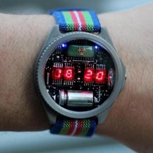 Nixie watch, Titanium handmade watch, self made, with accelerometer and Wi-Fi, Made in Italy