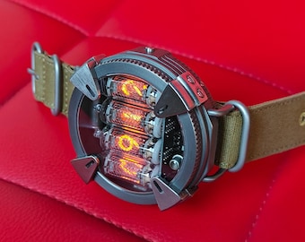 時計 kovoxy Nixie Watch, Titanium Handmade Wrist Watch With γ, β and X-ray
