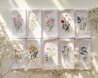 Servilletas personalizadas bordadas a mano, servilletas de lino hechas a mano, servilletas florales para regalo de boda, decoración de mesa hecha a mano, regalo de inauguración de casa