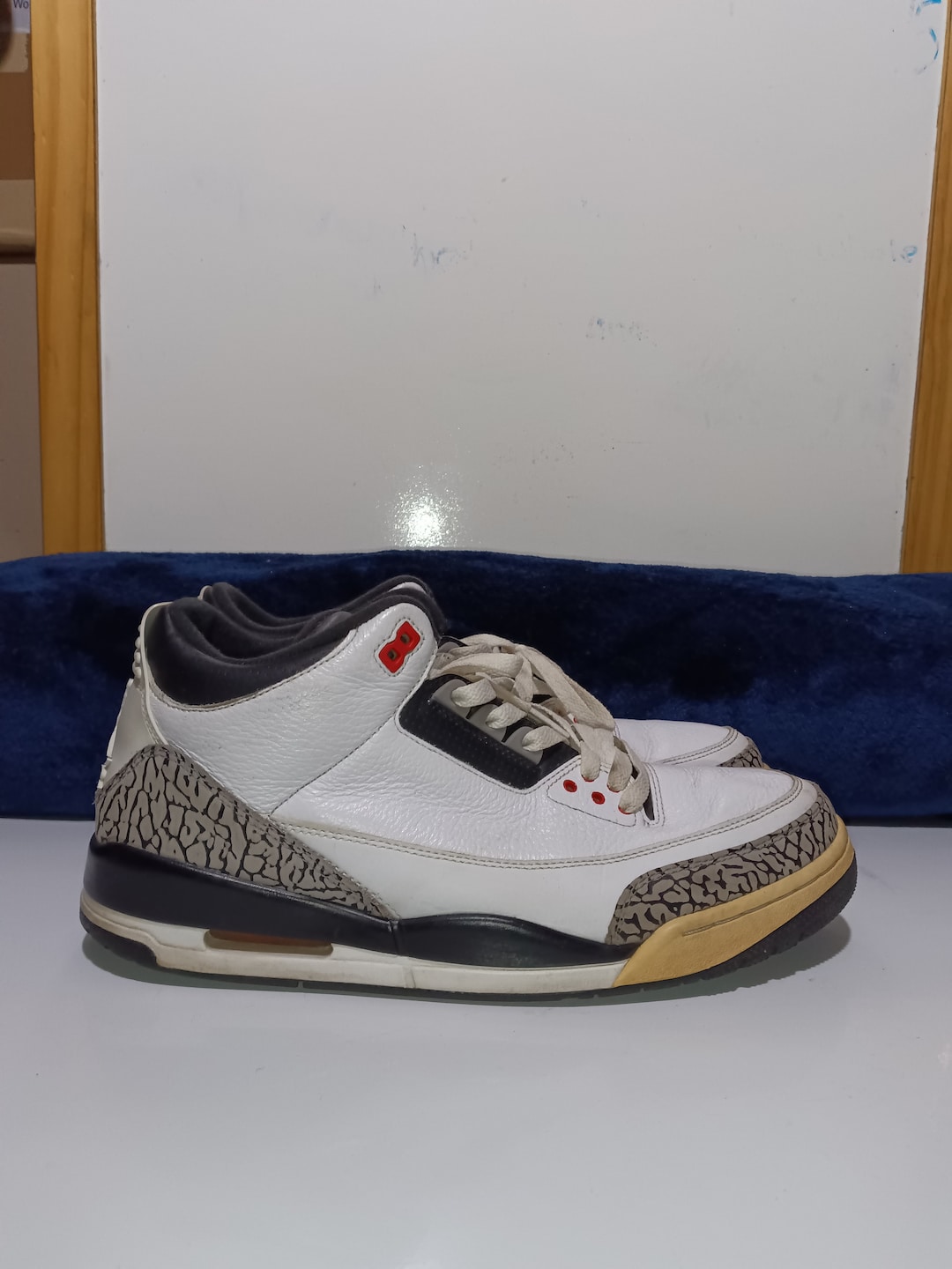 buy used jordans