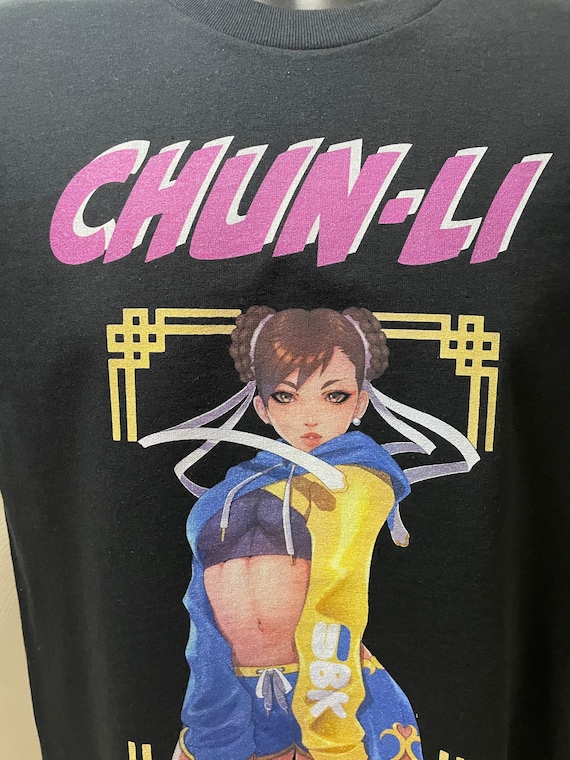CHUN-LI Street Fighter Graphic Tee