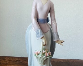 Lladro Porcelain Figurine - Basket of Love Girl With Flowers - Etsy