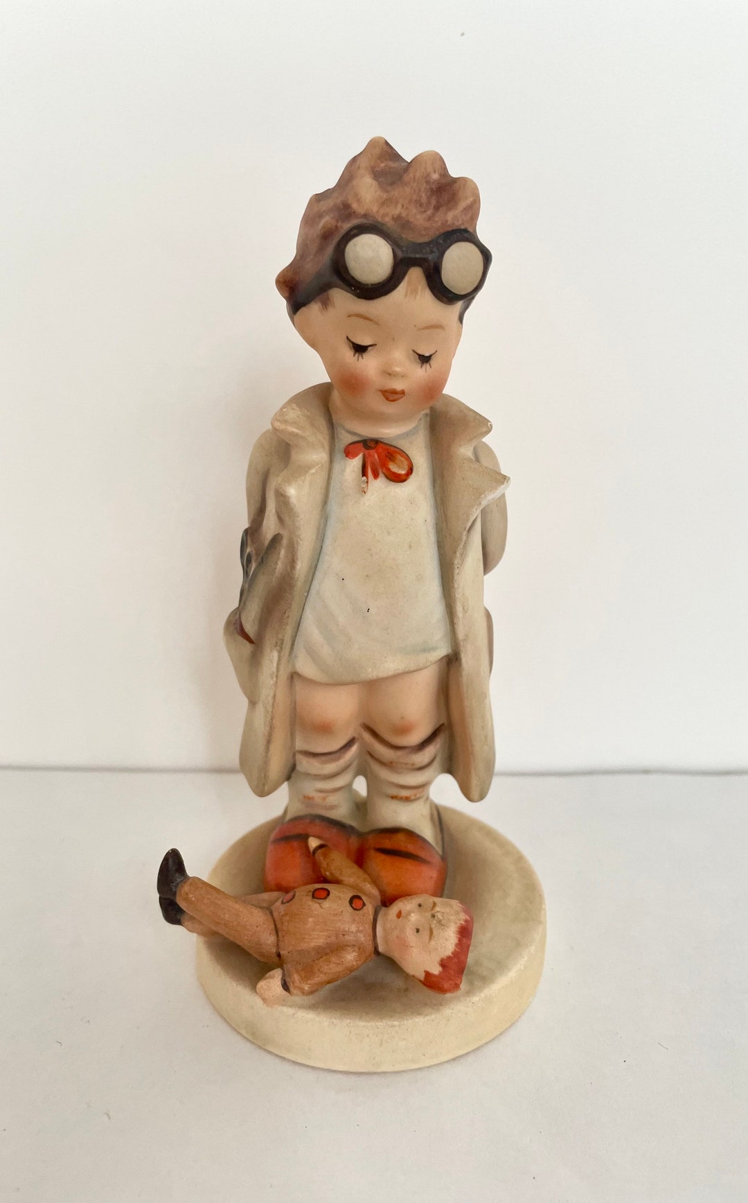 Hummel the Doctor Figurine Goebel 127 Boy With Goggles Vintage - Etsy