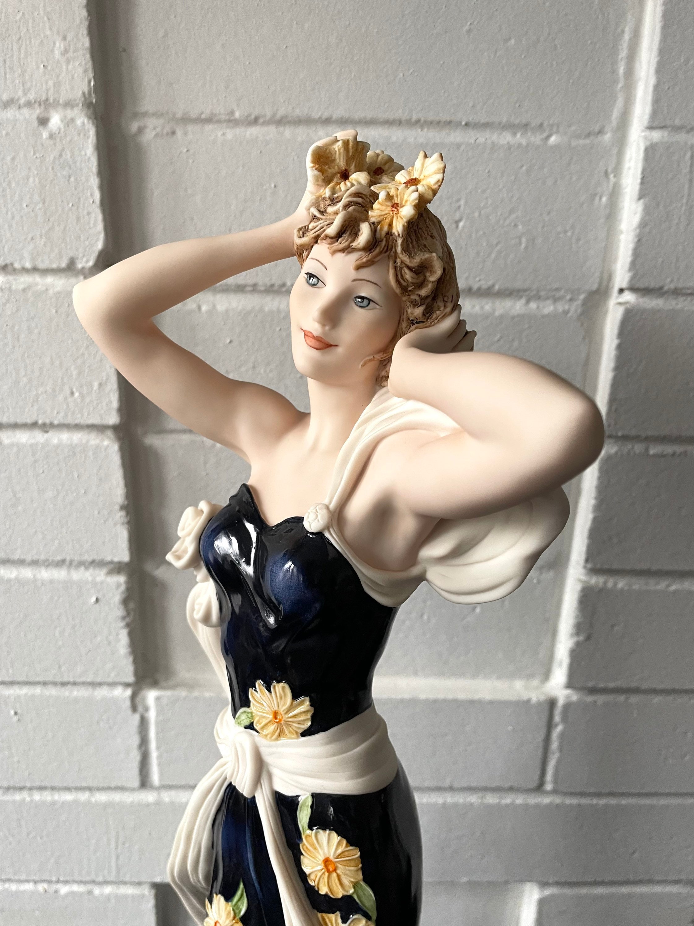 Giuseppe Armani Figurine “spring Daisy” Limited Edition Signed by