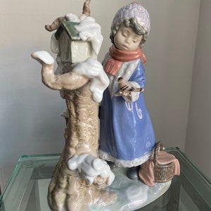 Ladro Porcelain Figurine "Winter Frost" #5287 Made in Spain