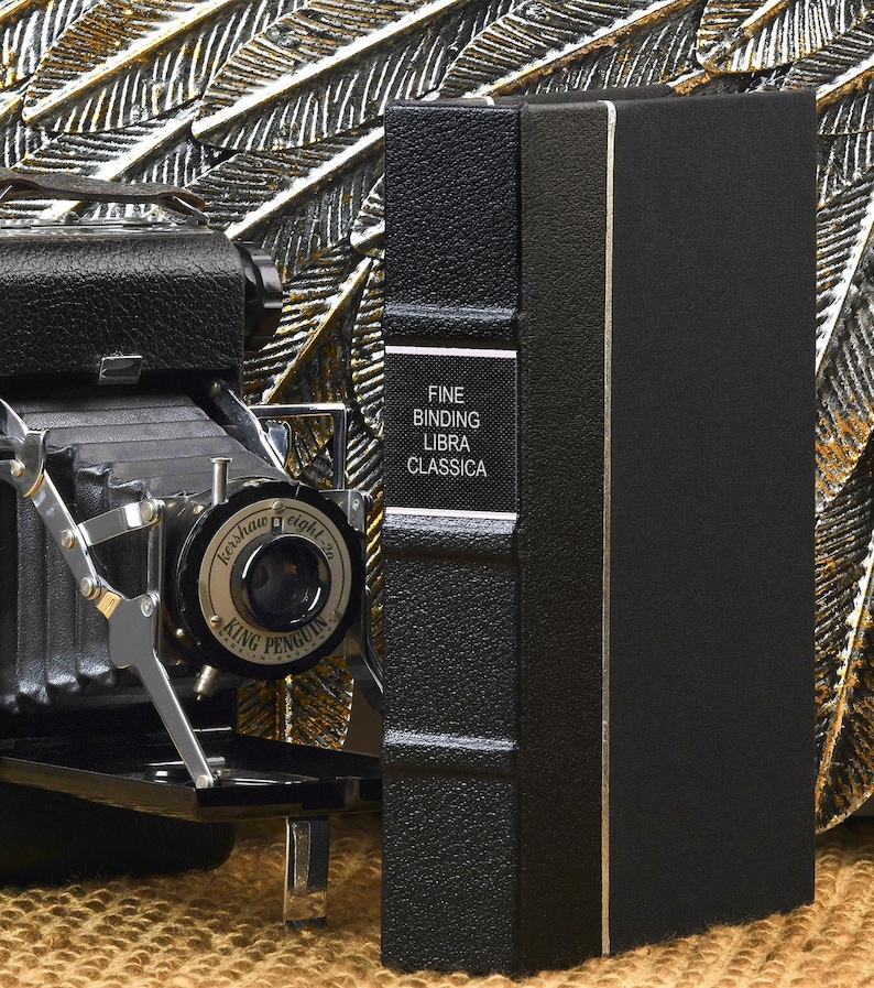 Noughts and Crosses by Malorie Blackman Leather Bound Hardcover Book - Collector's Edition (Personalized Gift) image 2