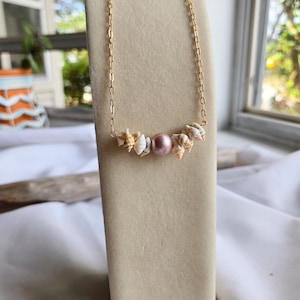 pink pearl and tiger shell pendant gold necklace