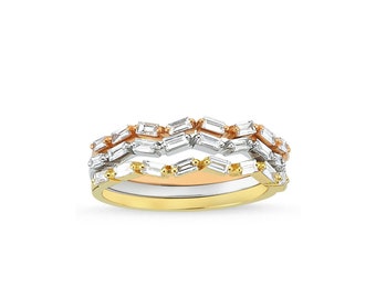 Diamond Trinity Ring in Solid Gold · Tricolor Band Ring  · Interlocking Bands in Three Gold Colors  · Stackable Ring Gift for Her