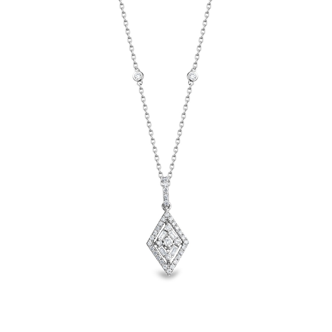 0.31ct Real Diamond Necklace Stylish Cluster Pendant Dazzling Pave