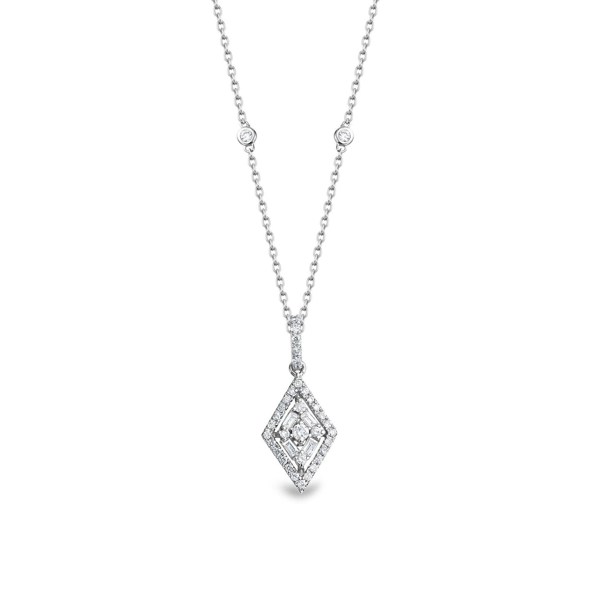 0.31ct Real Diamond Necklace Stylish Cluster Pendant Dazzling Pave
