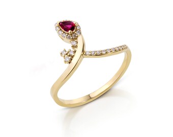 Anillo de corona de rubí y diamante genuino · Anillo de corona de rubí en oro amarillo · Piedra natal de julio · Anillo de rubí minimalista · Anillo de rubí con corte de pera