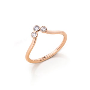 Echter Diamant Royal Curve Ring | Geschwungener Ehering Damen Ring | V förmiger Ring Gold | Zierlicher Chevron Ring, Gebogener Premium Ring