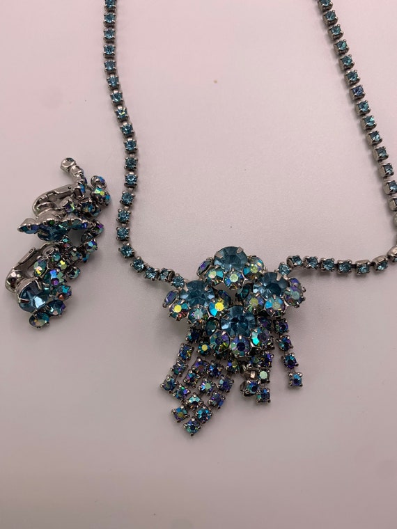 Vintage Blue Rhinestone Necklace and earrings (un… - image 2