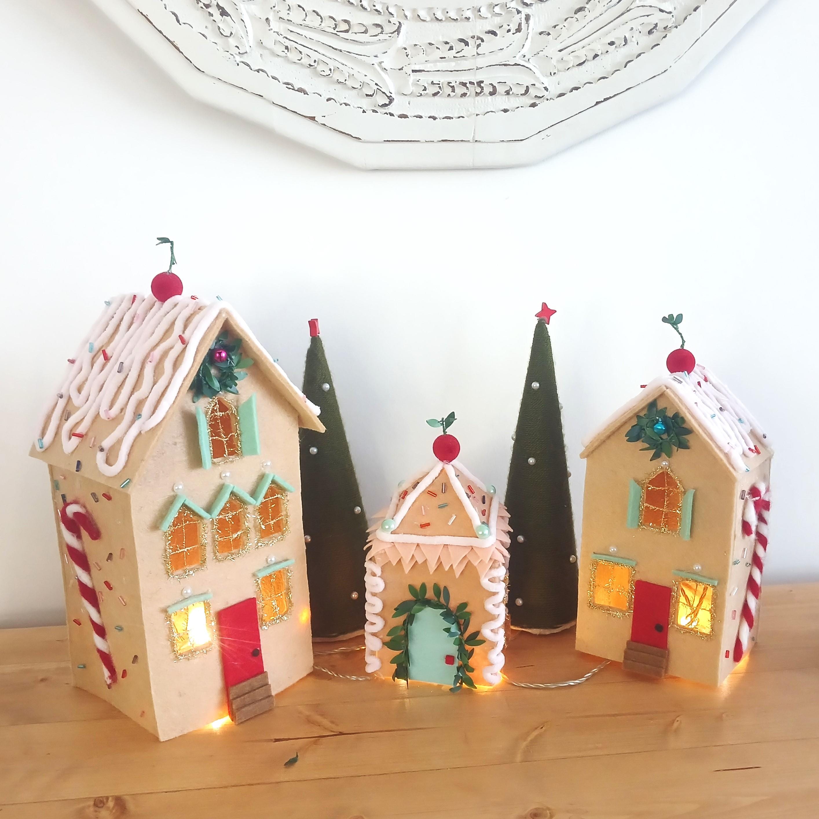 Illuminez la maison de Noël, le village de Noël | Maison de d'épice éclairée | Décorations de Noël d'intérieur, bâtiments de collection, décoration de bureau avec figurines pour pièce intérieure Illuminez la maison de Noël, le village de Noël | Maison de d'épice éclairée | Décorations de Noël d'intérieur, bâtiments de collection, décoration de bureau avec figurines pour pièce intérieure