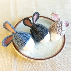 Easter Bunny  Egg Cosy, breakfast table decor, easter gift, knitted rabbit hat egg warmer.Easter egg hunt favor, housewarming gift.