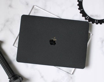 New Air13 / Air13 / Pro13 / Pro15 Laptop Case for MacBook Black Queen African Women with Lion Laptop Computer Hard Shell Cases Cover New Air13 / Air13 / Pro13 / Pro15 Laptop Case for MacBook Black Queen African Women with Lion Laptop Computer Hard Shell Cases Cover