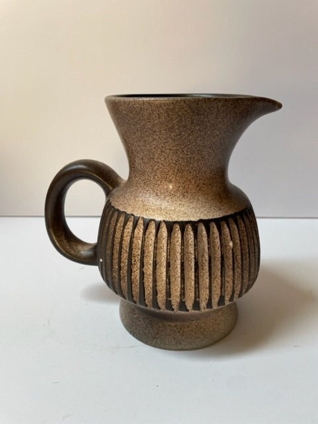 Don Ellis Vintage Australian Made Pottery 252 Brown Pitcher Jug Ceramic