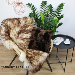 Unique Sheepskin with Brown and Red Highlights | Sheepskin Rug | Dyed Tips | Leather | Farmhouse Decor | Strong Hair | Natural Rug
