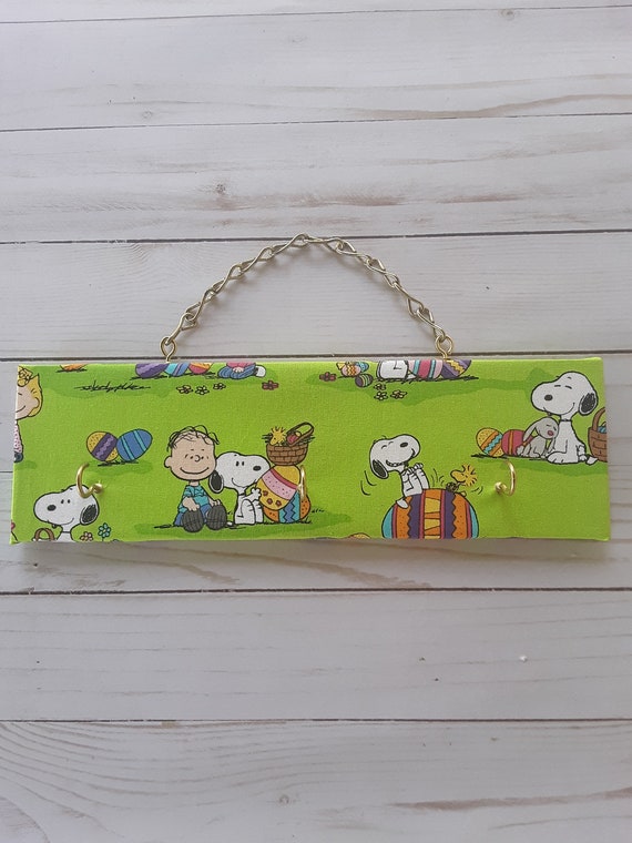 Handmade Charlie Brown Snoopy Peanuts Easter Holiday Gift/luggage