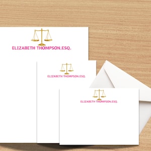 Papelería legal: tarjetas de justicia personalizadas para abogados, un regalo único para profesionales del derecho y uso en la oficina.