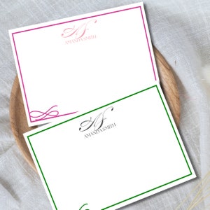 Briefpapier - Personalisierte flache Grußkarten für Familien & Frauen - Elegantes Blumendesign, benutzerdefinierte monogrammierte Briefkarten