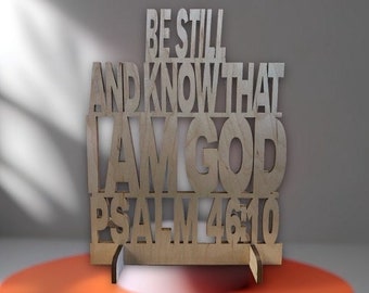 Letrero de madera con la Escritura "Salmo 46:10" cortado con láser y soporte